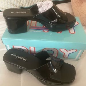 Jeffrey Campbell Free People (Black Shiny) platform sandals